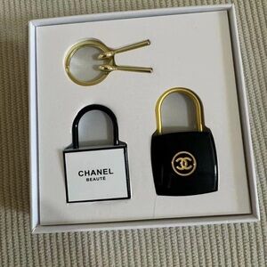 GWP CHANEL Black/Gold/White Locks and Key